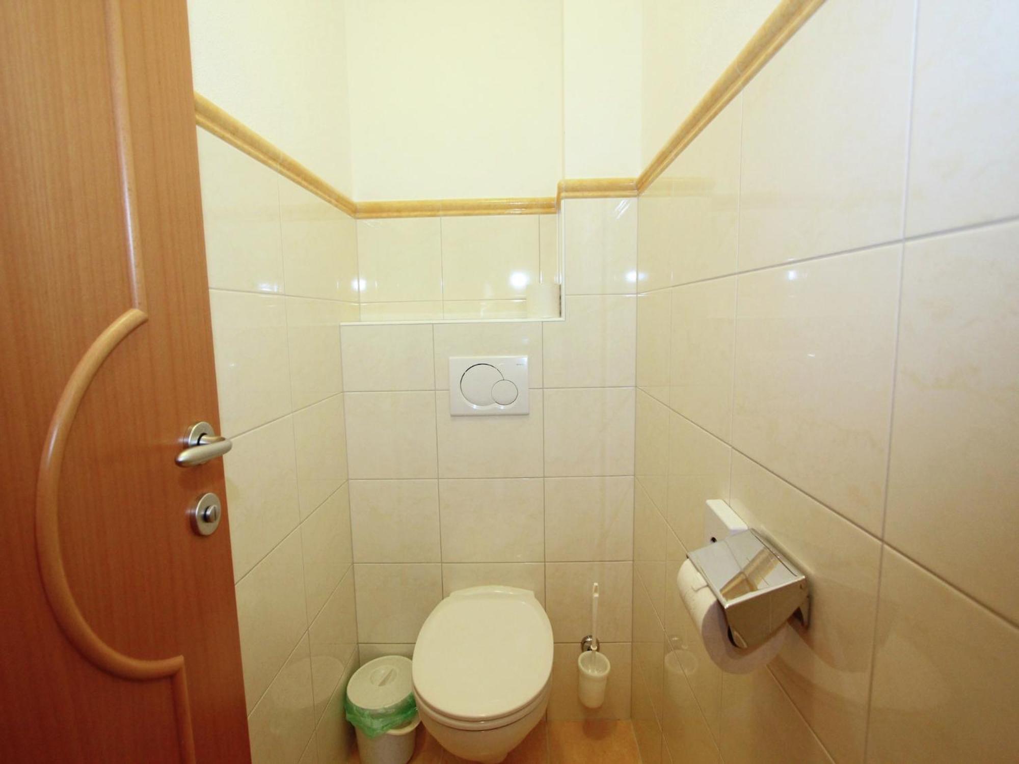 Attractive Holiday Home In Kaltenbach On The Ski Slope Стум Екстериор снимка