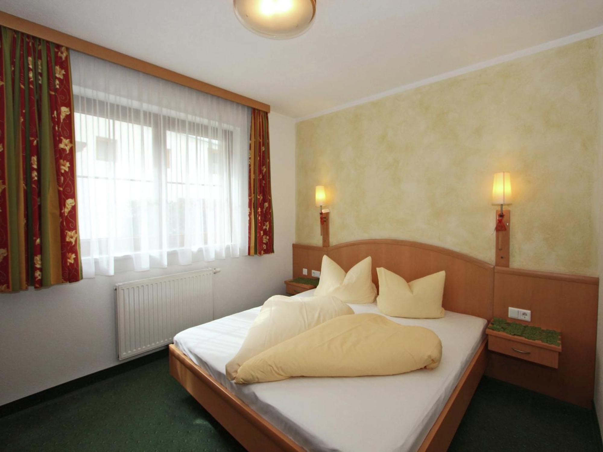 Attractive Holiday Home In Kaltenbach On The Ski Slope Стум Екстериор снимка