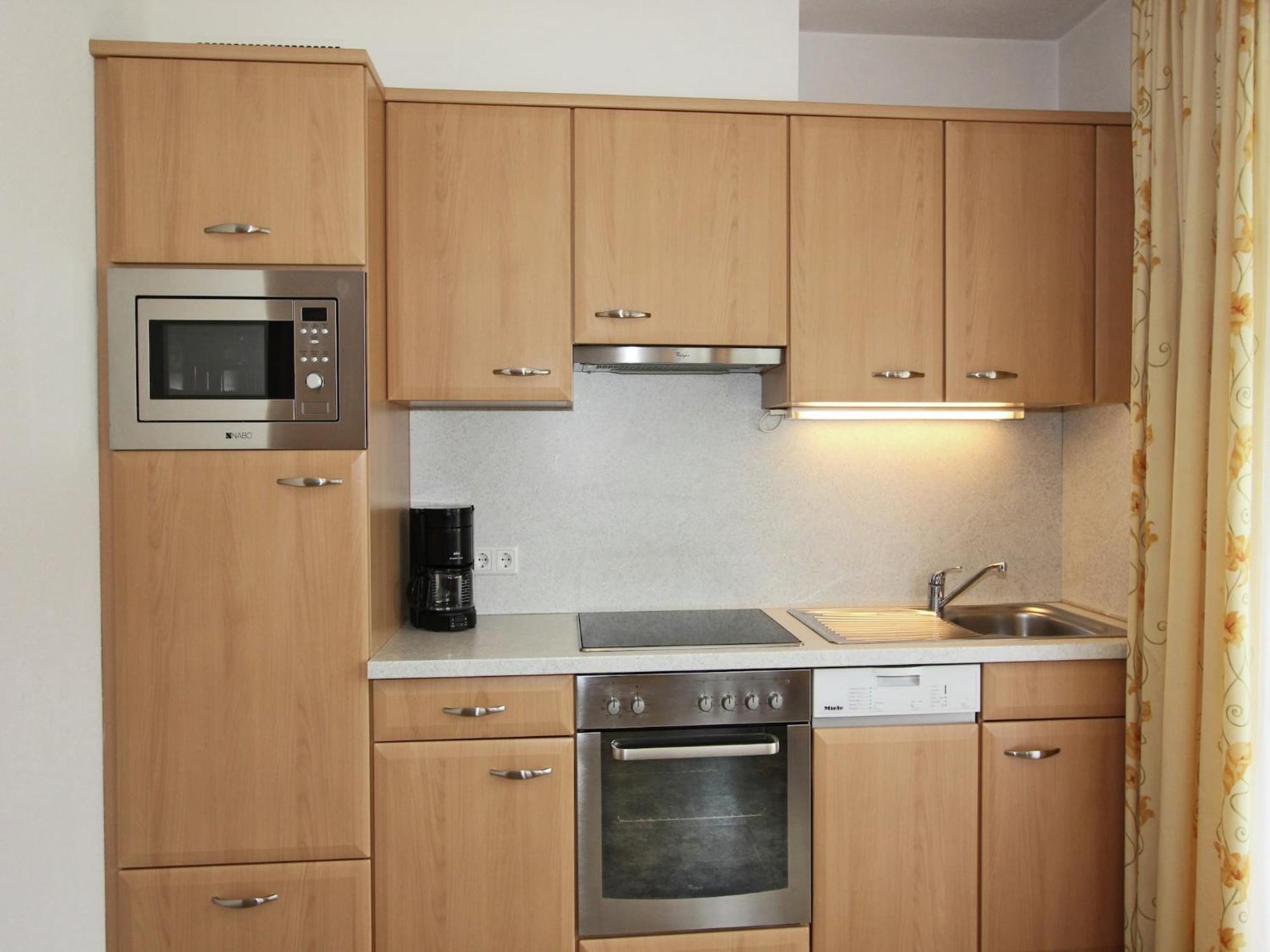 Attractive Holiday Home In Kaltenbach On The Ski Slope Стум Екстериор снимка
