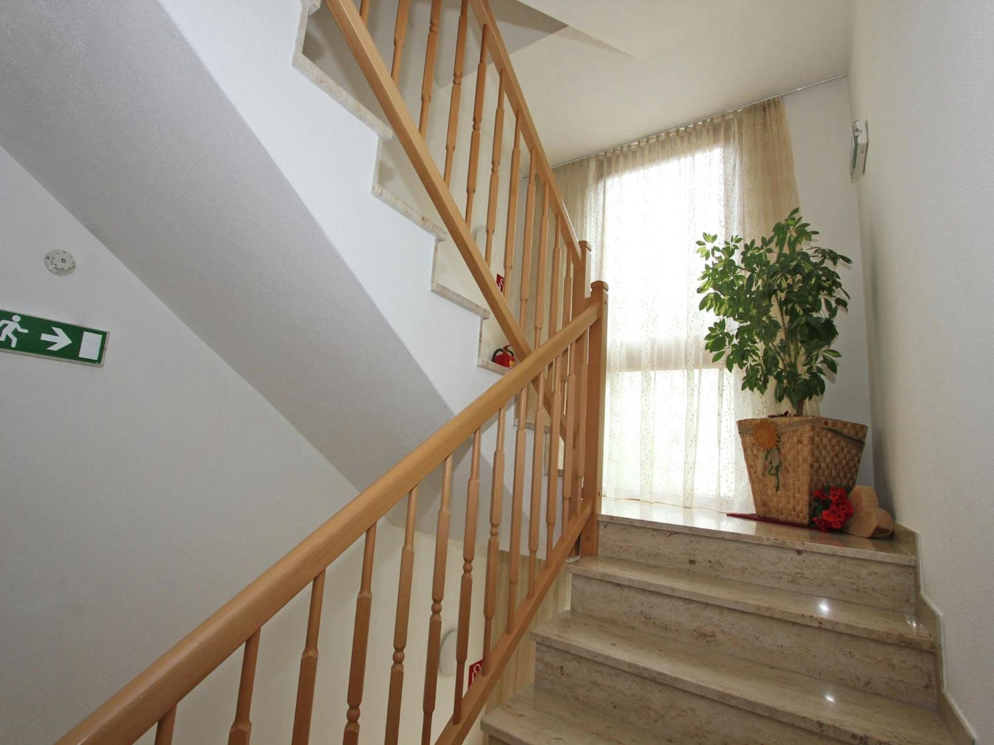 Attractive Holiday Home In Kaltenbach On The Ski Slope Стум Екстериор снимка
